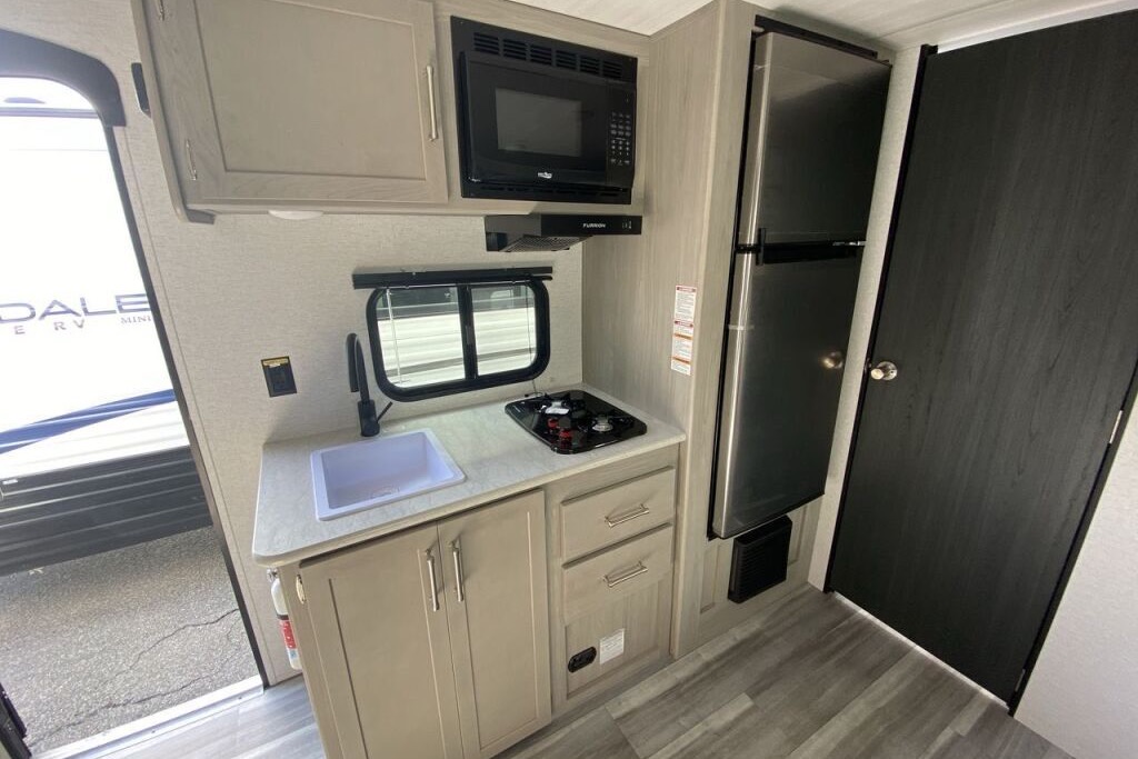 Justin's Keystone Springdale 1760BH Travel Trailer