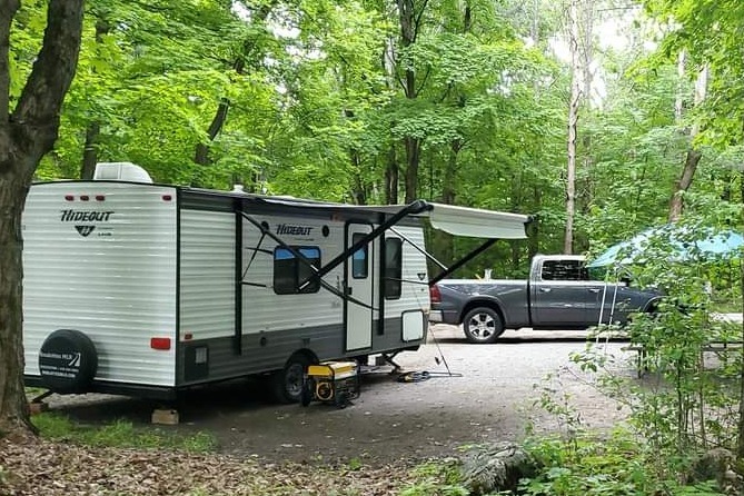The Fern - VERY CLEAN, Couple's Coach #happytrailsawait