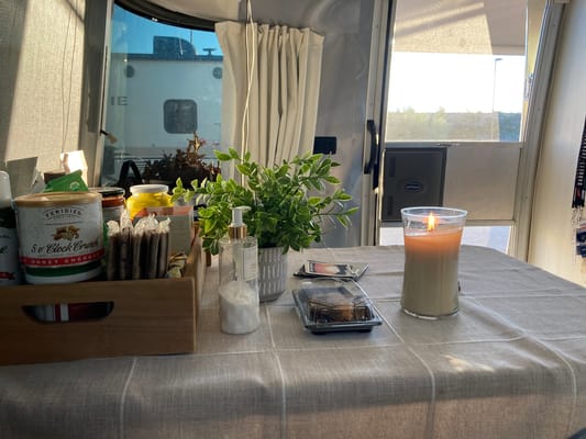 Comfy Airstream Bambi Sport RB - Delivered to Your Location