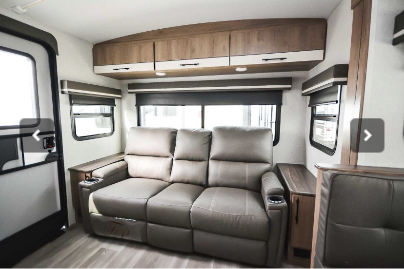 H-Bee Grand Design Imagine 2500RL Travel Trailer
