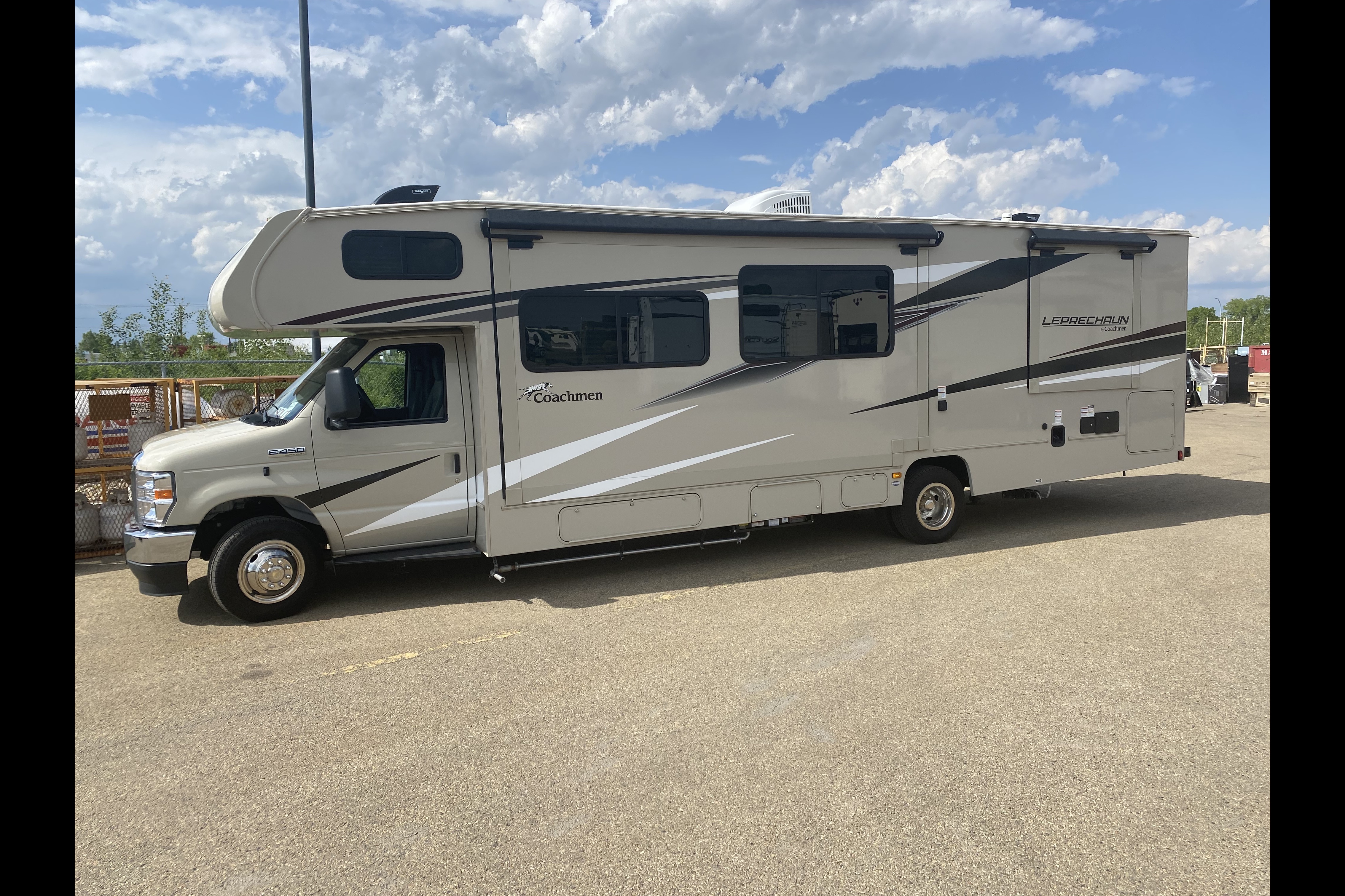 Clifton's Coachmen Leprechaun Class C