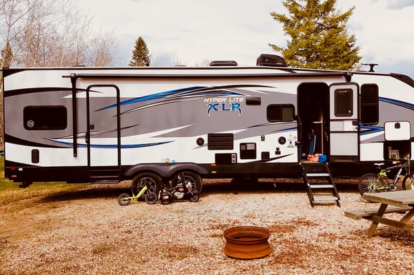 Gordon's Forest River XLR Hyperlite Toy Hauler