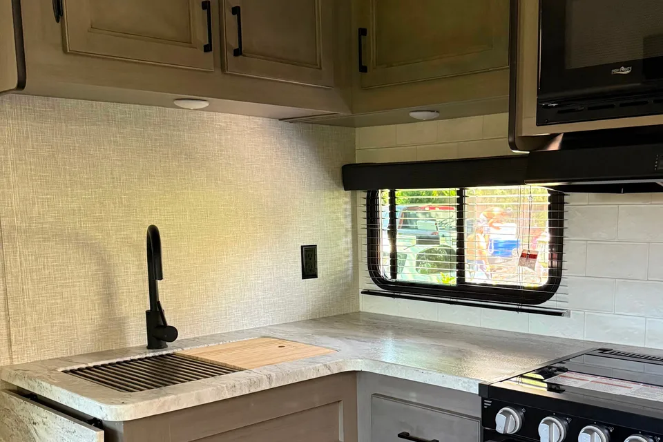 Jonathan's Starcraft 296bhs Travel Trailer