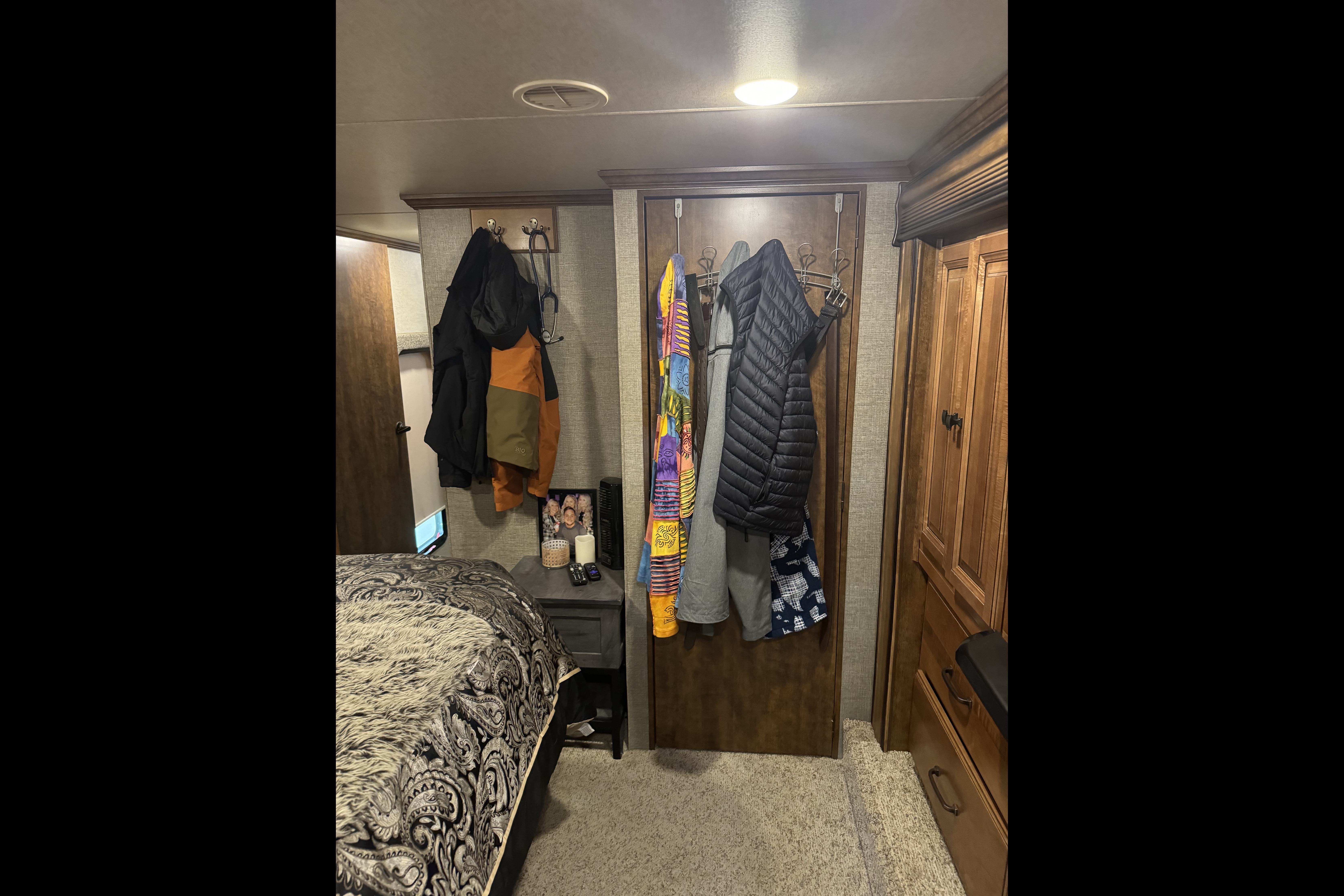 Heartland Big Country 3800FL Fifth Wheel Sleeps 6!