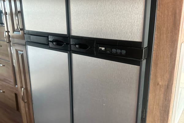 Michael's Jayco Precept 29V Class A