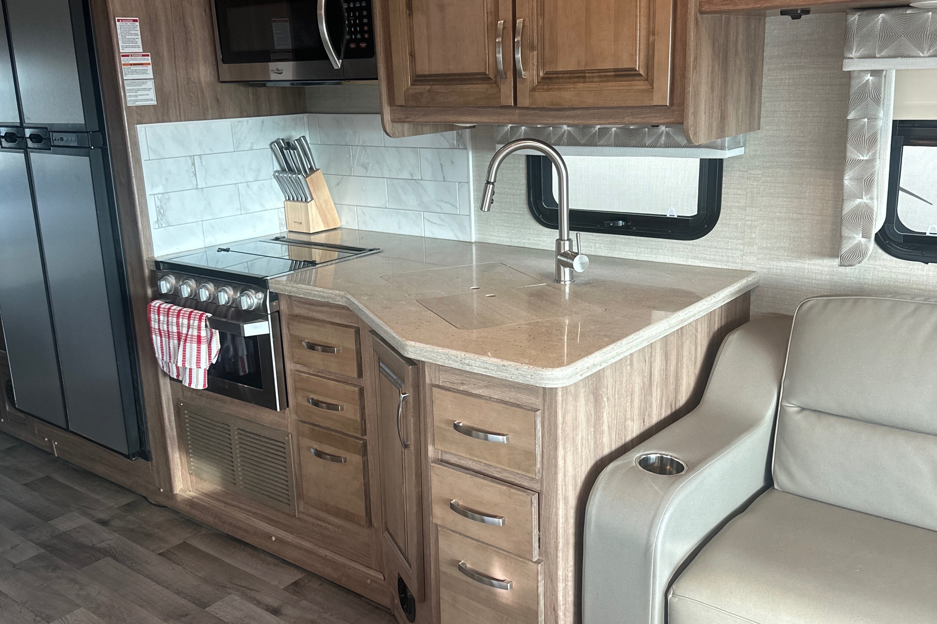 Michael's Jayco Precept 29V Class A