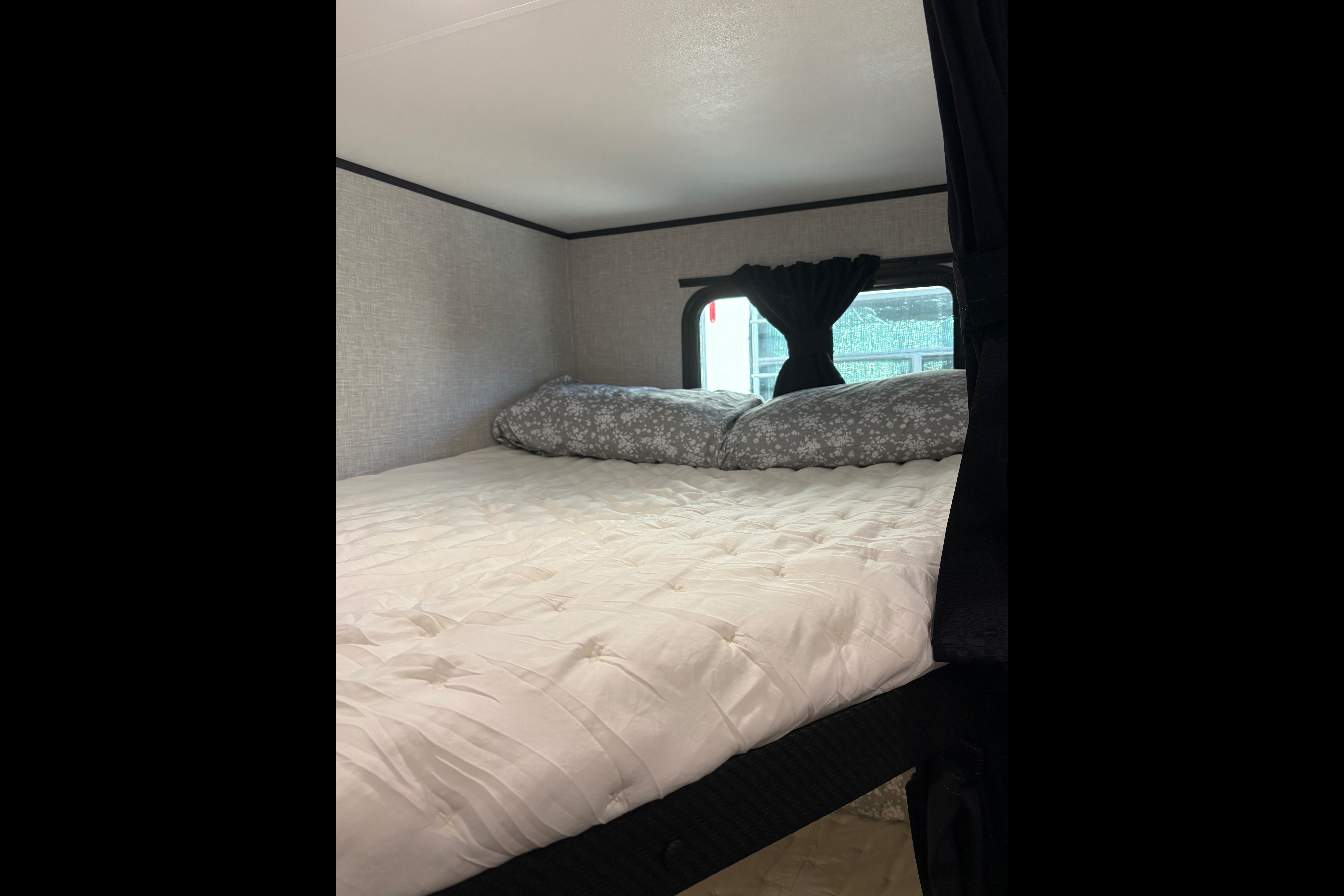 Dave’s Highland Ridge RV 20MB open range travel trailer