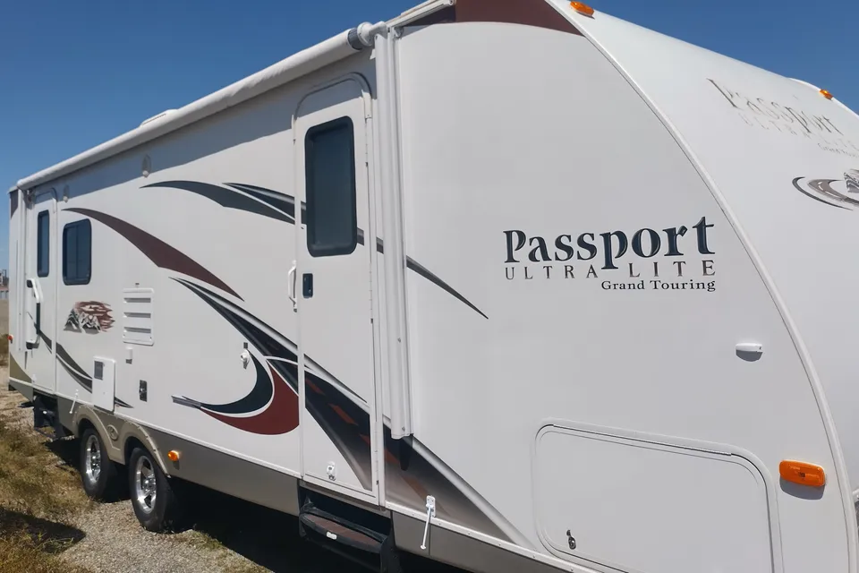 Clayton's Keystone Passport Ultralite Travel Trailer