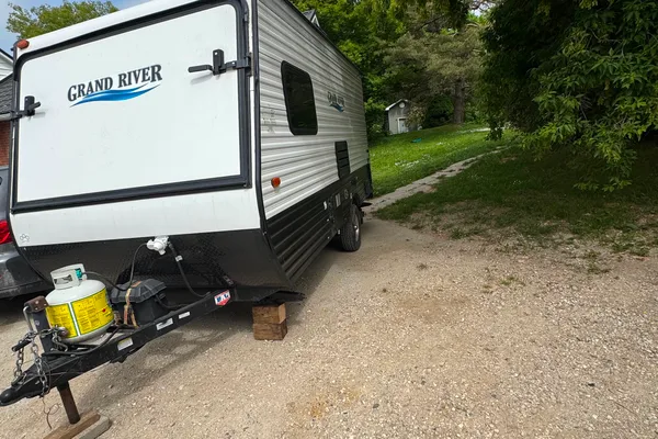 Gregory's Grand River 16RB Hybrid