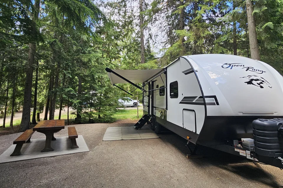 Angies 2024 Range Lite Bunkhouse | Slide-Out | Family-Friendly | Delivery Available