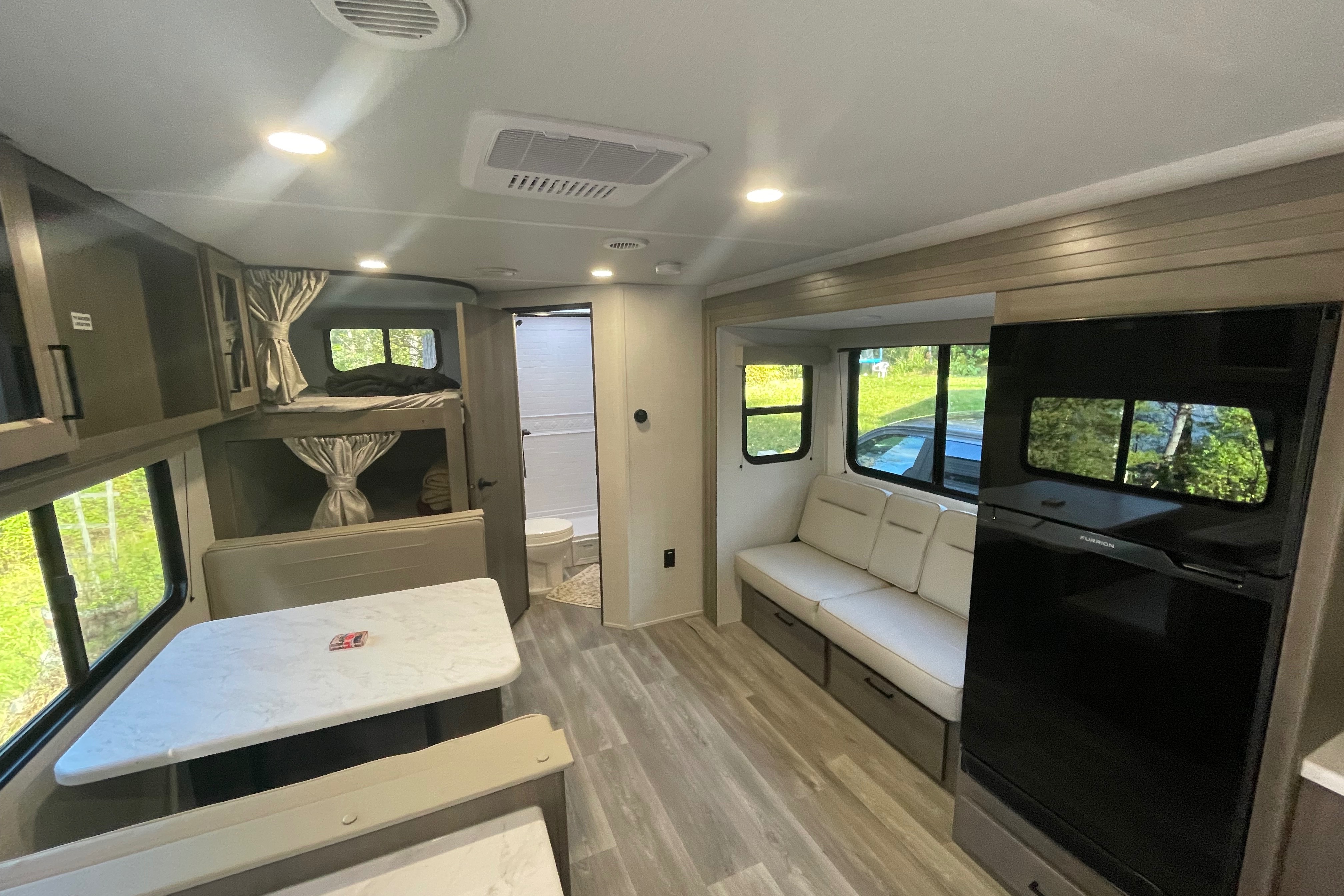 Bently’s (2.0) Grand Design Transcend 26BHX trailer