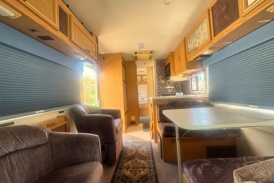 🌙 Lunaris for Cozy Couples & Family-Friendly Getaways  [Affordable RV+Extra Time+Battery]