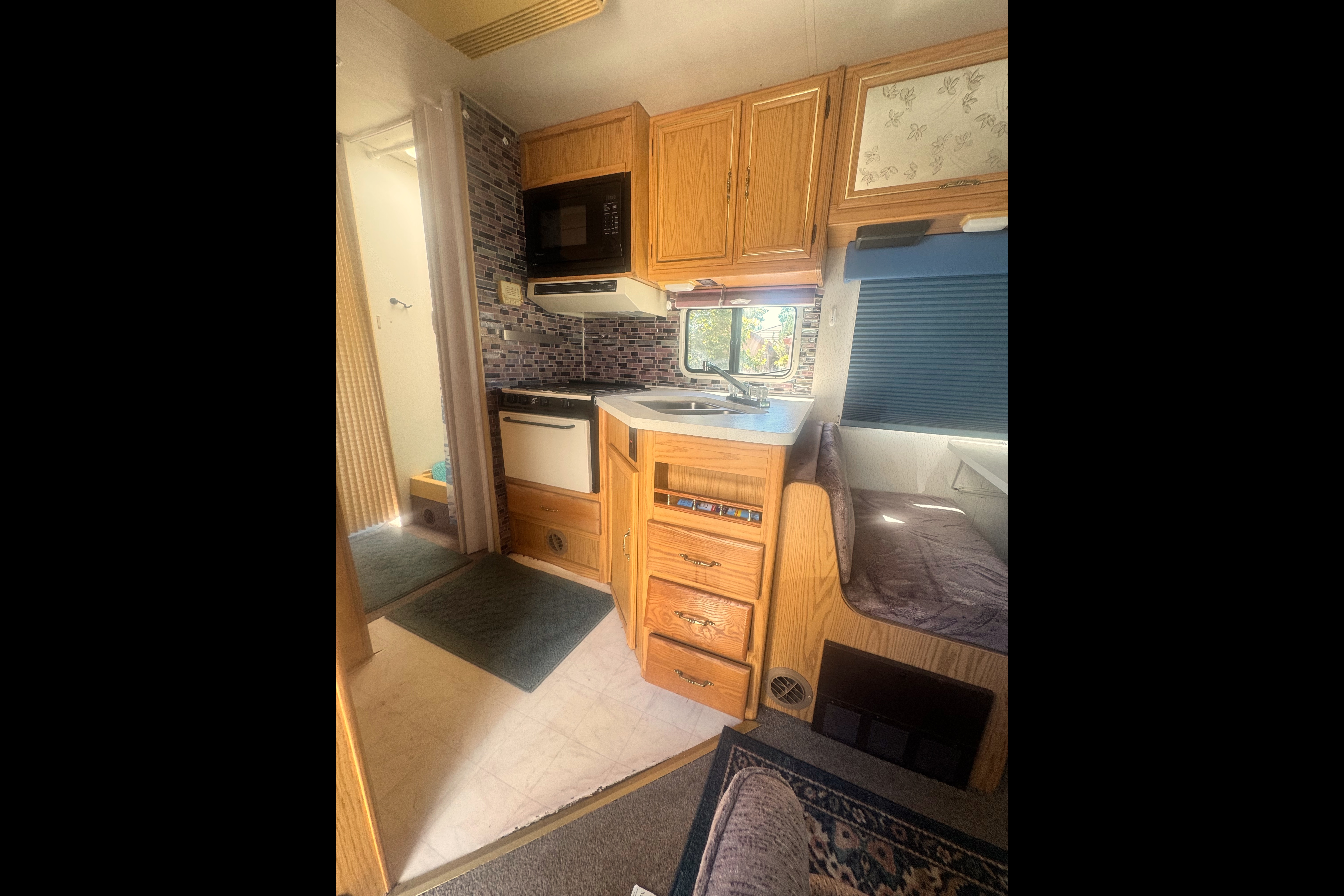 🌙 Lunaris for Cozy Couples & Family-Friendly Getaways  [Affordable RV+Extra Time+Battery]