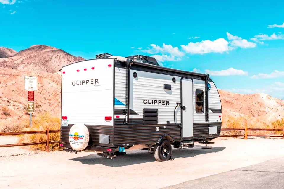 2021 Coachmen Clipper Ultra-Lite 17FQS Travel Trailer