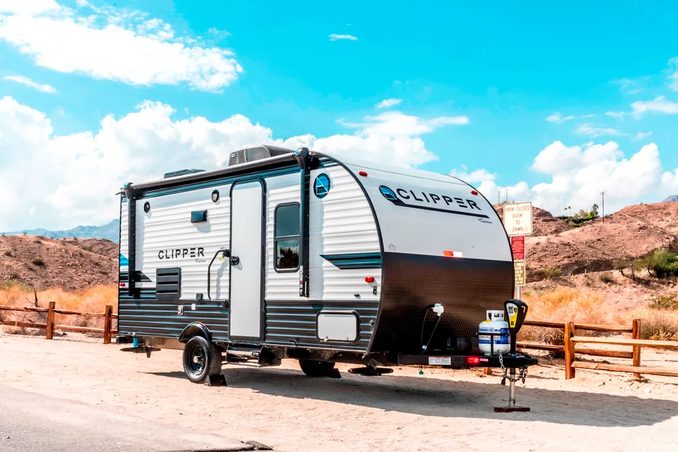 2021 Coachmen Clipper Ultra-Lite 17FQS Travel Trailer