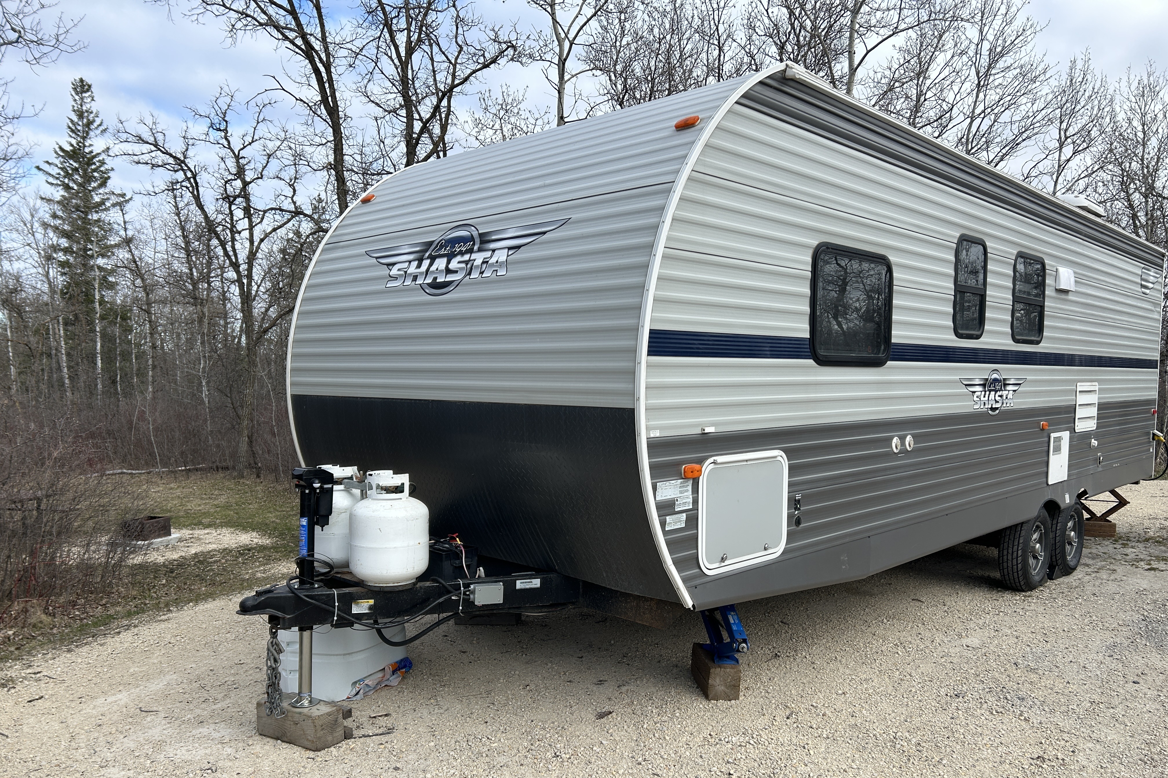 2-Shasta Travel Trailer / Camper / RV Rental
