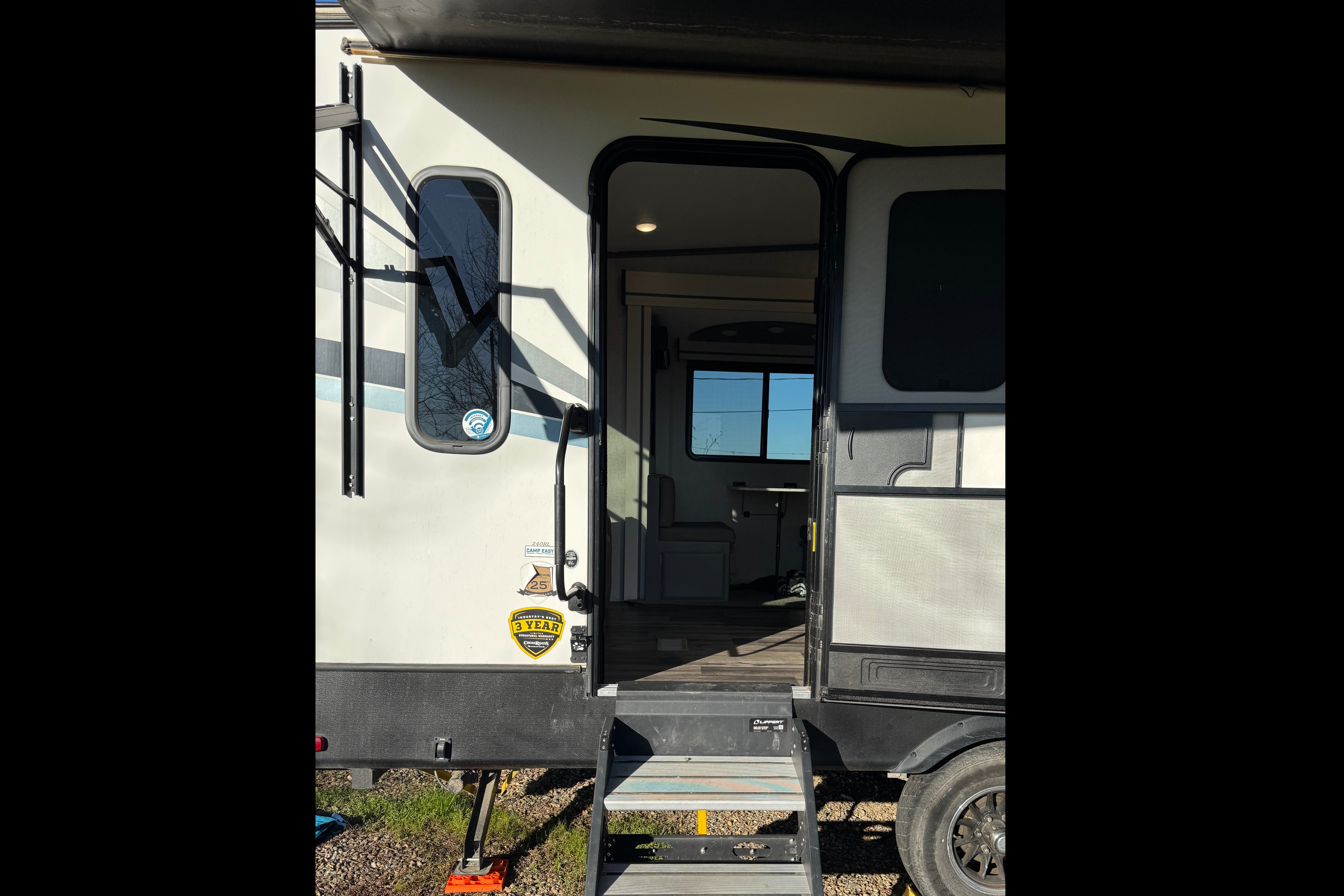 Crossroads Volante Fifth Wheel