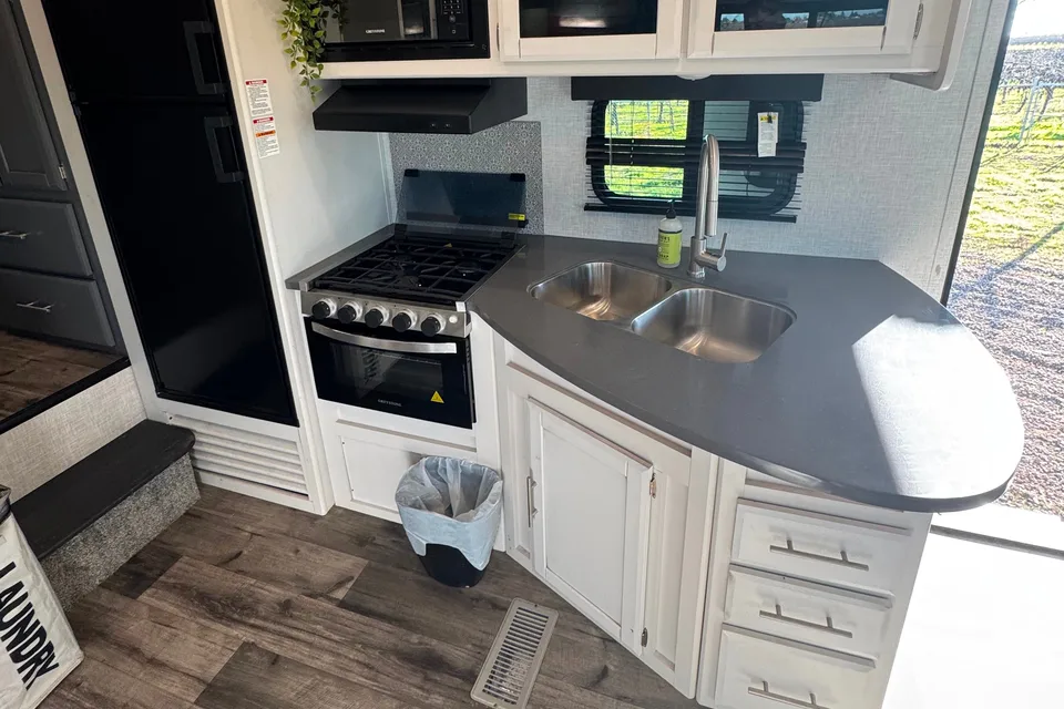 Crossroads Volante Fifth Wheel