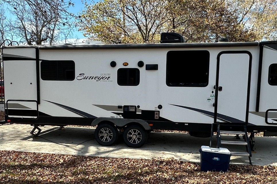 Russ's Forest River SVT272FLS Travel Trailer
