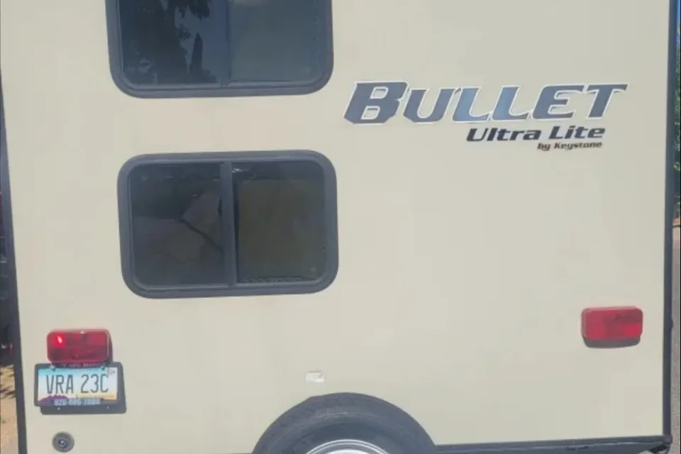 2018 Keystone RV - Bullet 272BHS