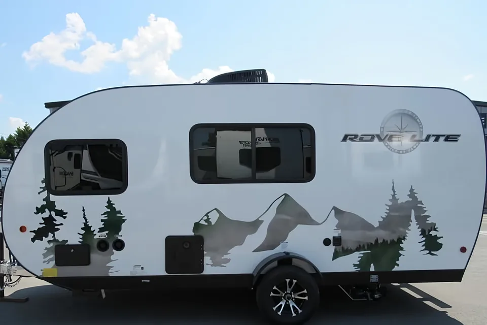 2024 Rove Lite 16rb Travel Trailer