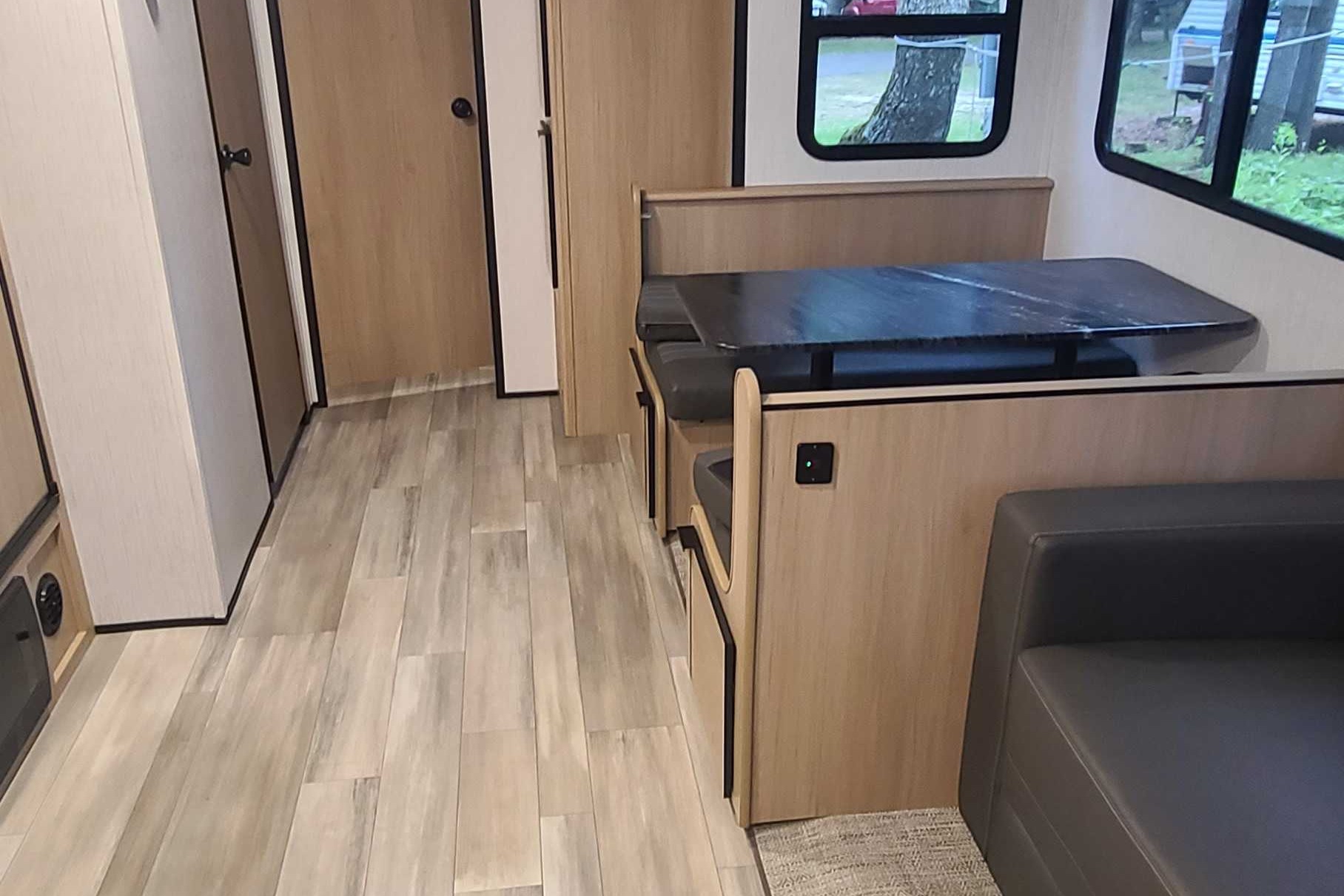 Cruiser RV radiance 28qd