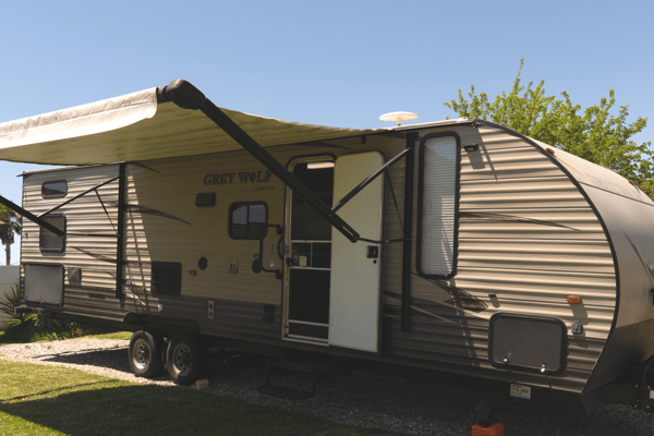 Glamp Lifes 29 Foot Travel Trailer