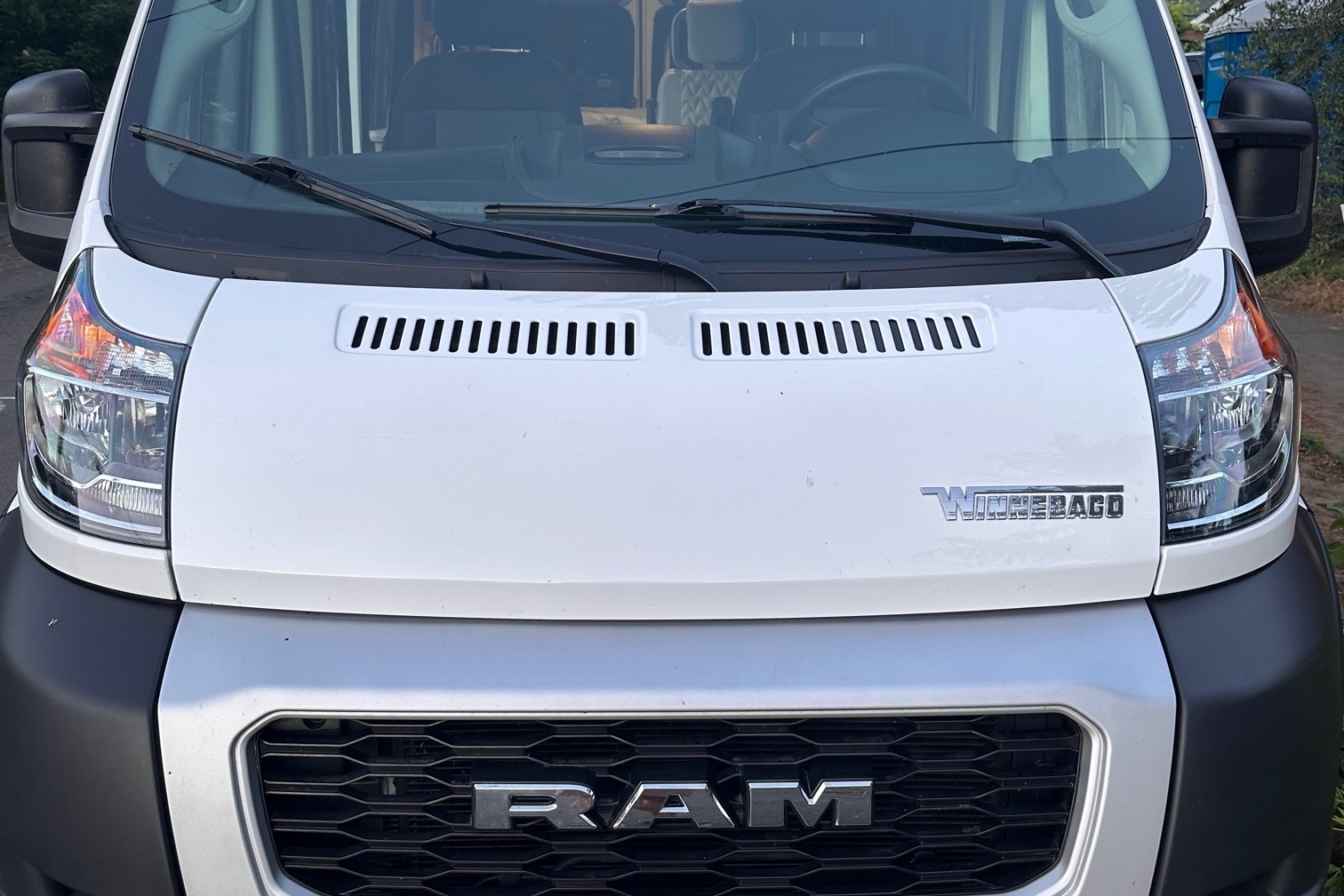 2022 Winnebago Solis 59P