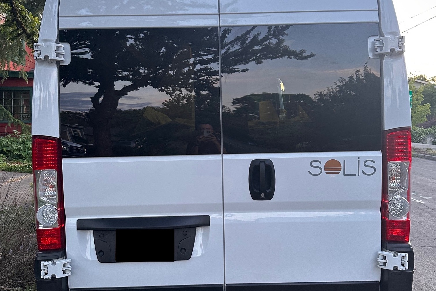 2022 Winnebago Solis 59P