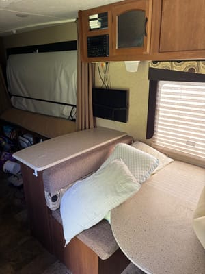 Jeff's Coachmen Freedom Express Hybrid