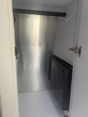 Classic, Cute, Cozy: 20' Airstream (full bed) For Your Coastal Adventure