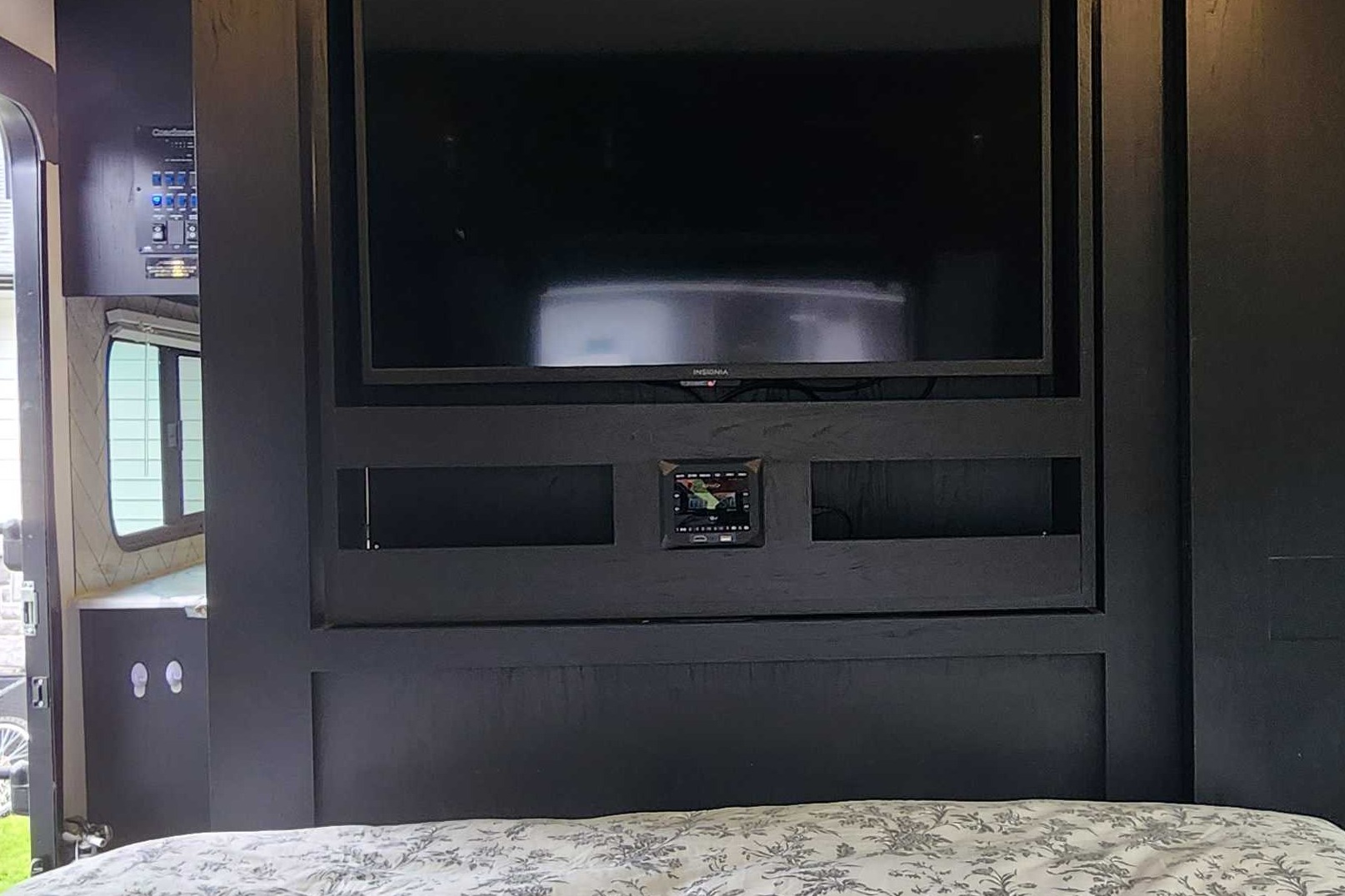 Kyle's 2022 Coachmen Freedom Express Ultralite Travel Trailer