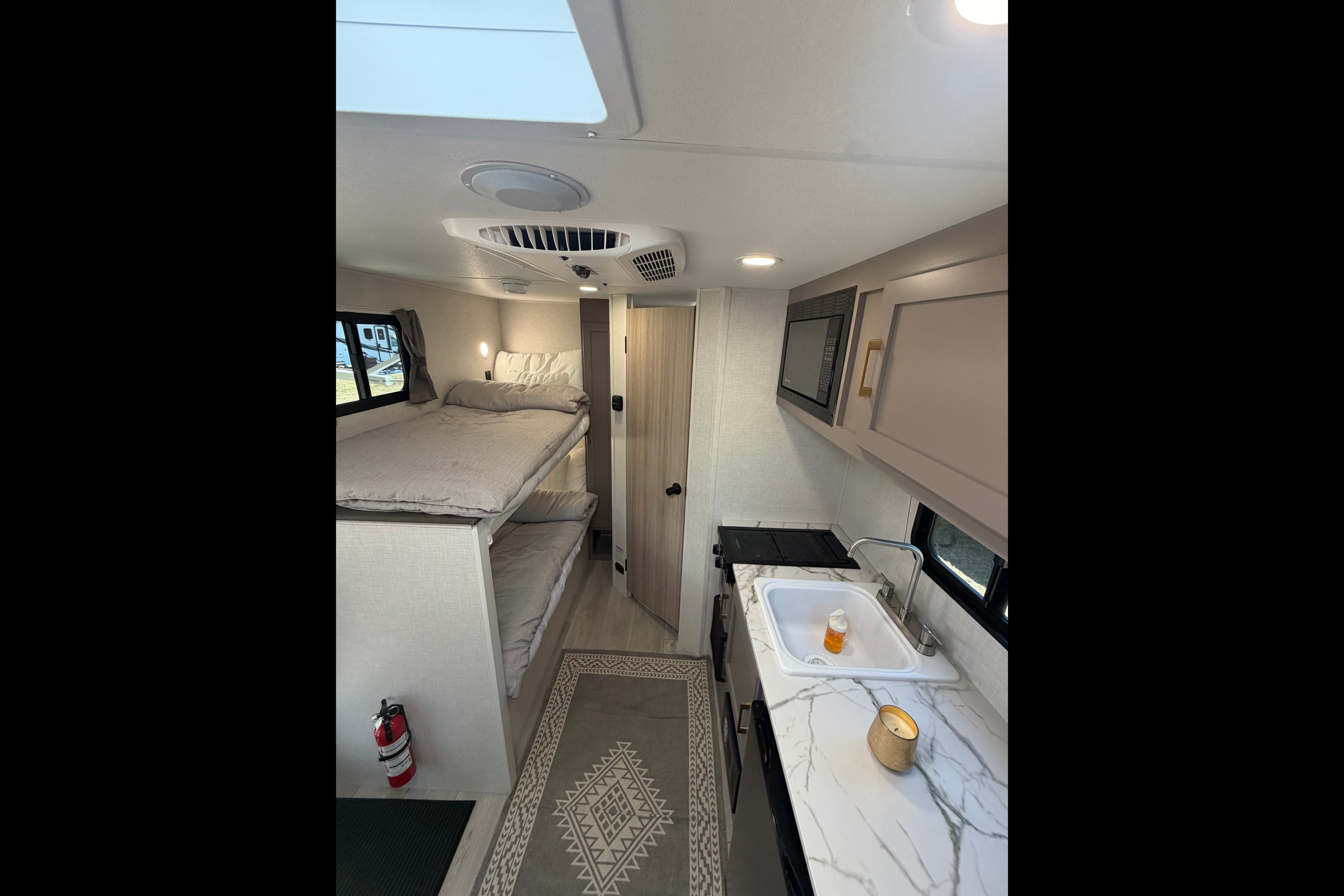 2026 KZ Sportsmen 130bh - Modern | Fully Loaded!!