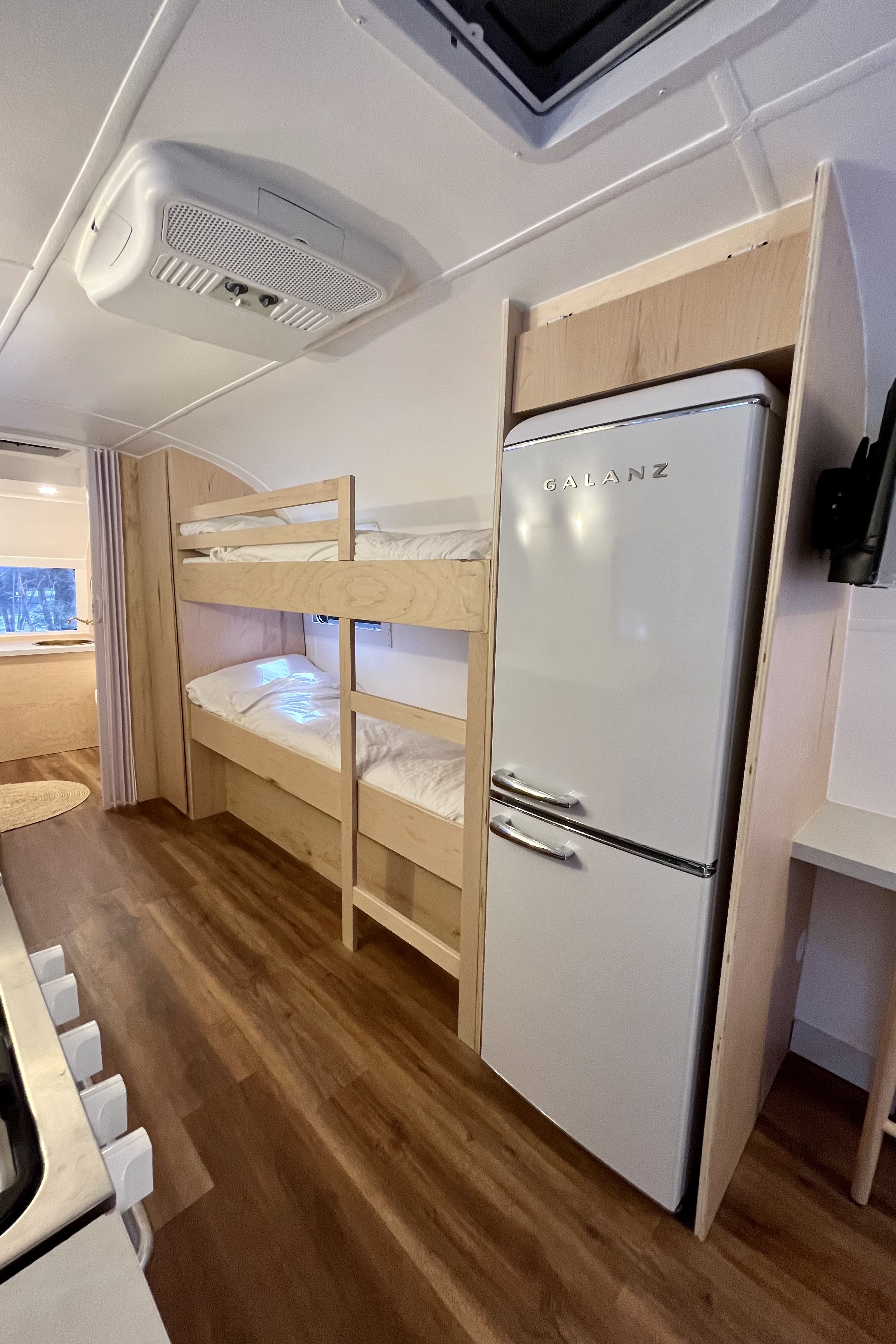 Airstream Excella 31 Roulotte