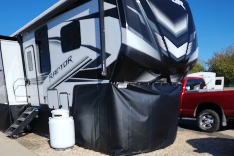 Warren's Keystone Raptor 423 Fifth Wheel (50 AMP) -- LAKEVIEW -- For Sale / For Rent