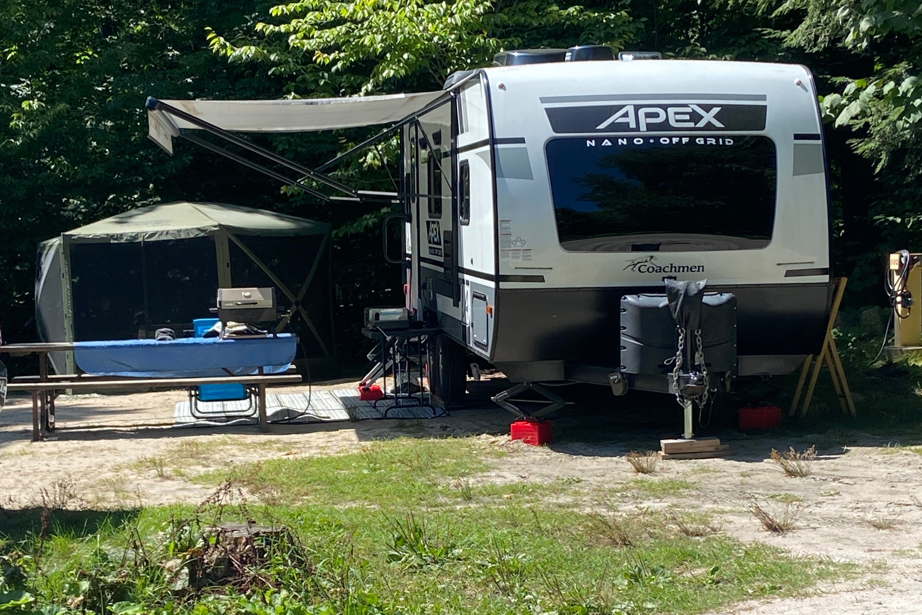 "THE BARNANO" (2021 Apex 213RDS Travel Trailer)