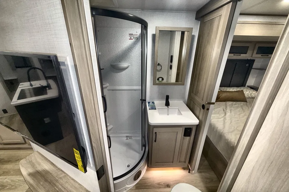 Don's 2023 37ft. Flagstaff 832BWS Travel Trailer