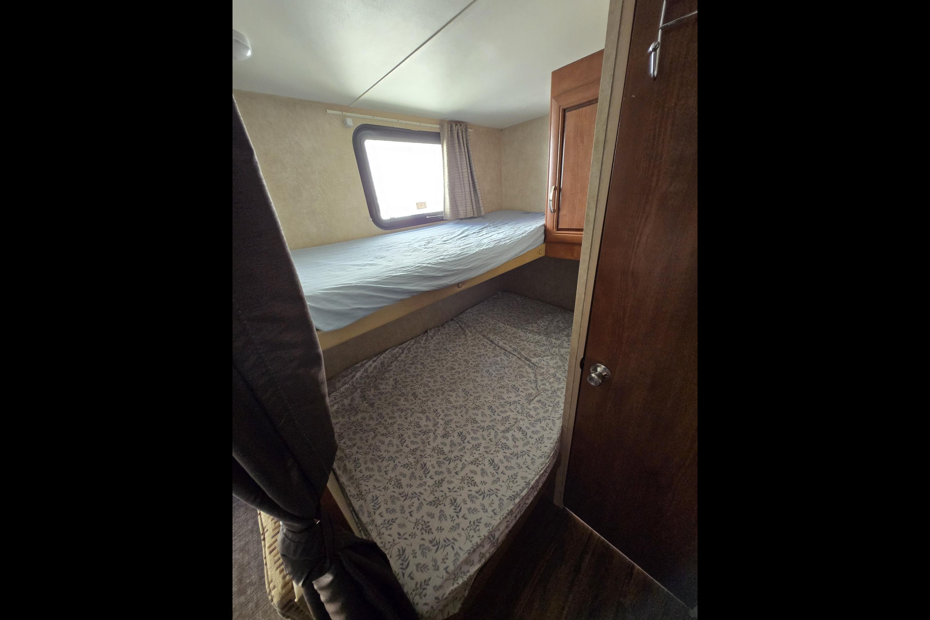Forest River 25' Trailer