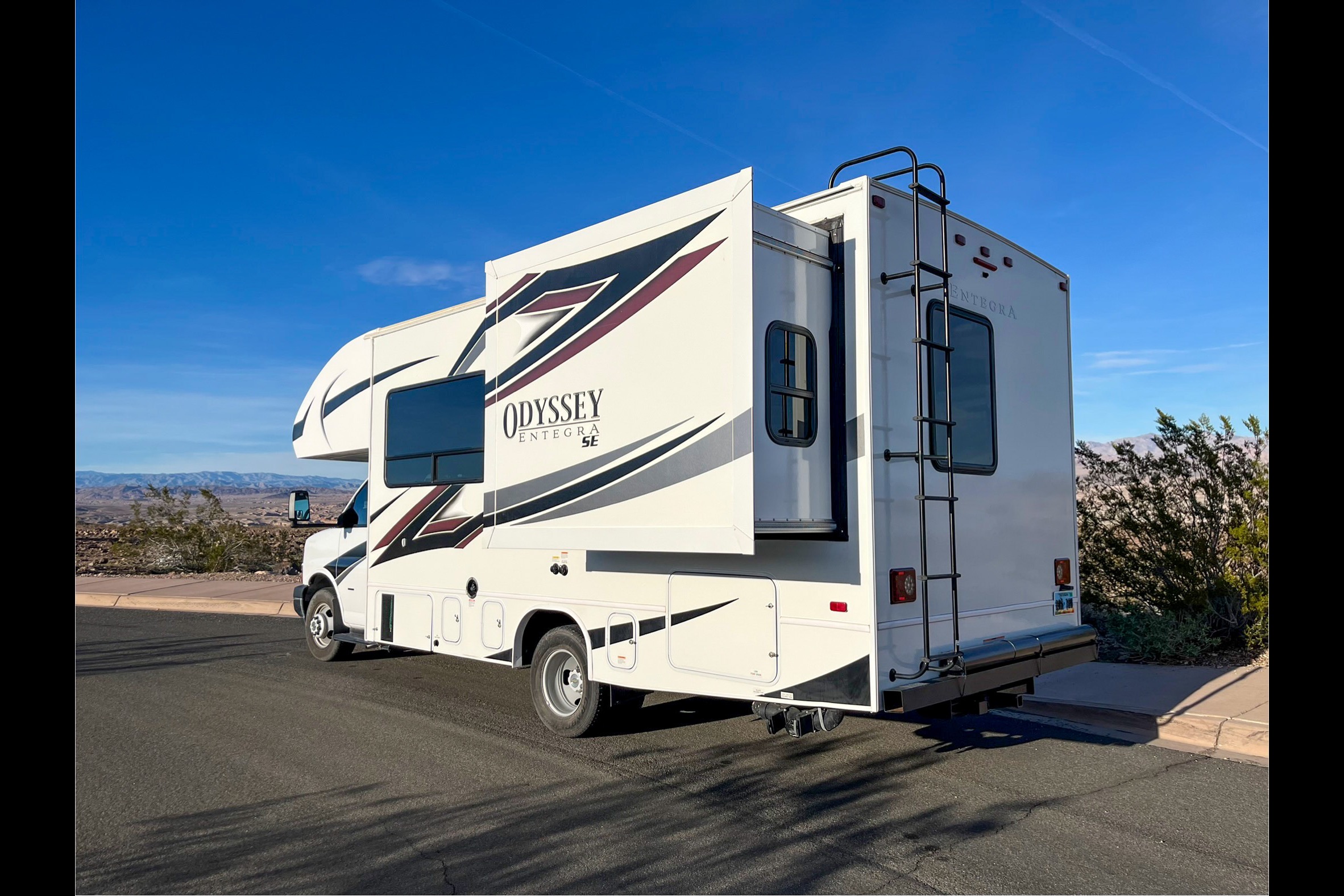 Entegra Coach Odyssey SE