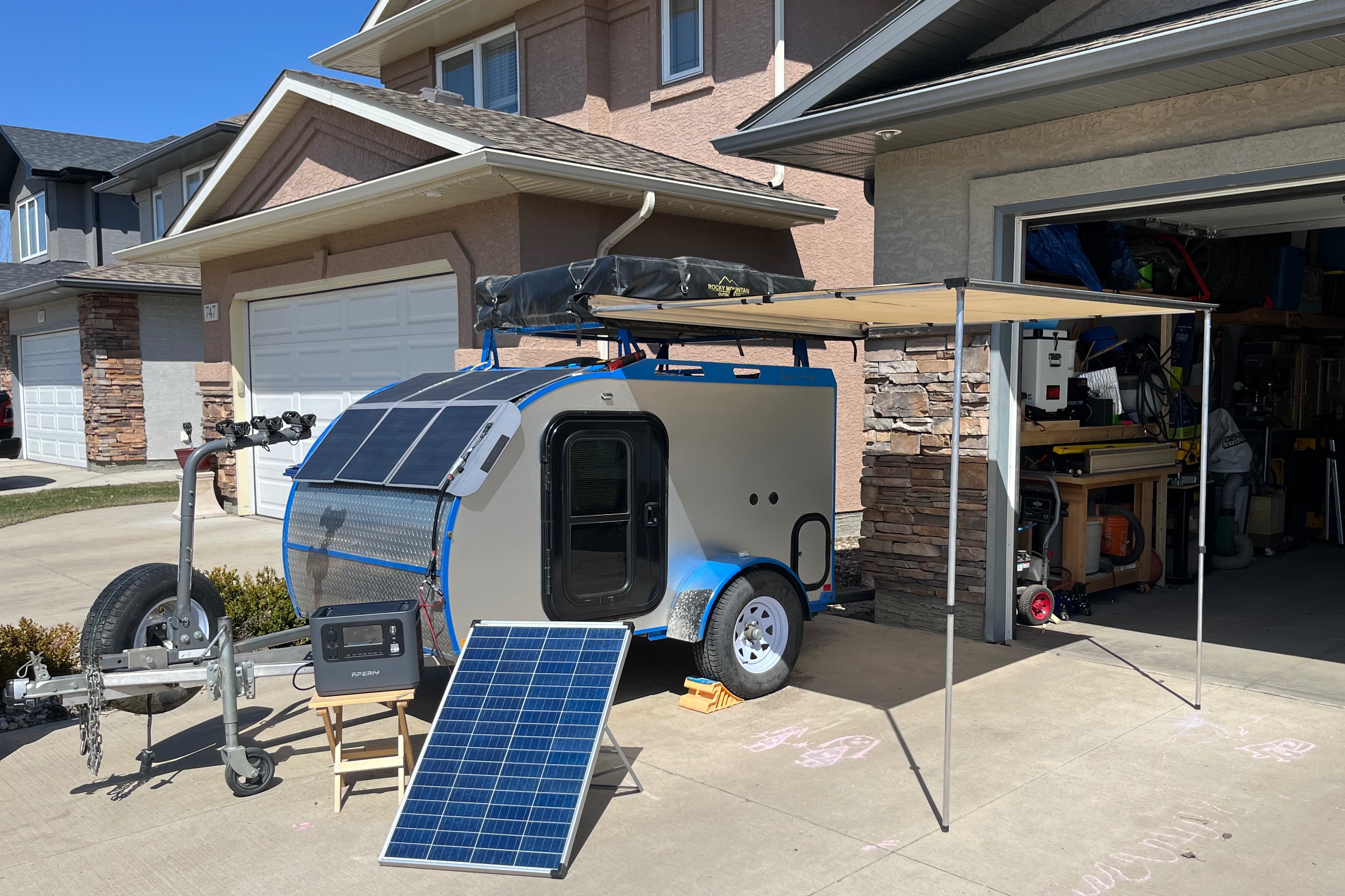 Josh's Sun Fun Deluxe Micro Trailer