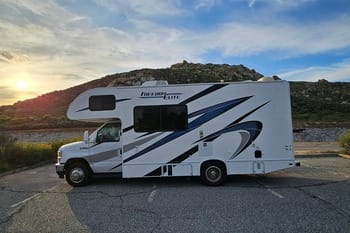 25ft. Class C — easy & fun to drive, a unique road trip experience!