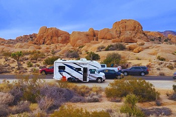 25ft. Class C — easy & fun to drive, a unique road trip experience! 