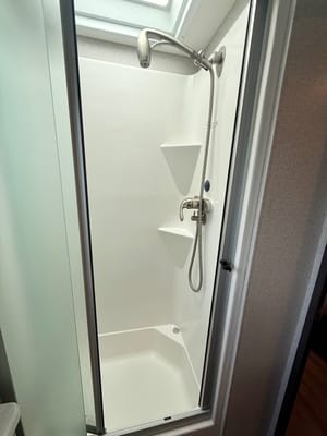 Convenience Rv's Riviera 39BH