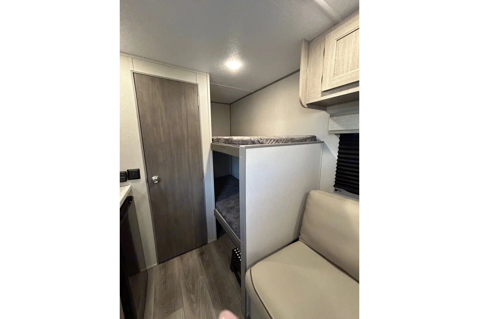 2024 Catalina Sleeps 5 With Bunk Beds!