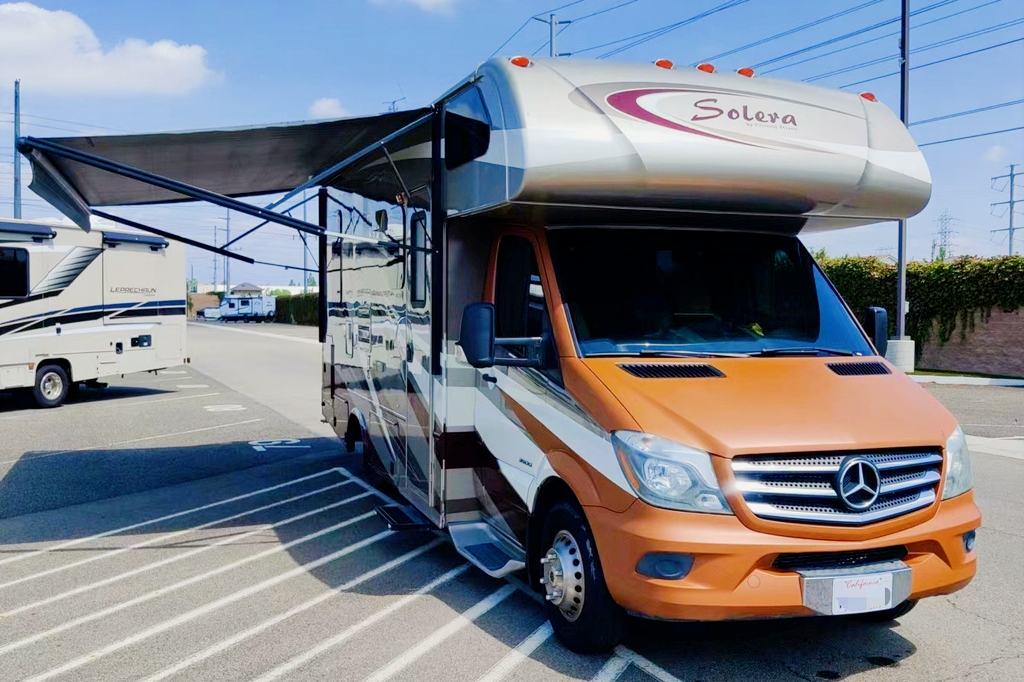 Diesel Mercedes-Benz Class C SOLAR 21MPG -- NEWLY UPGRADE