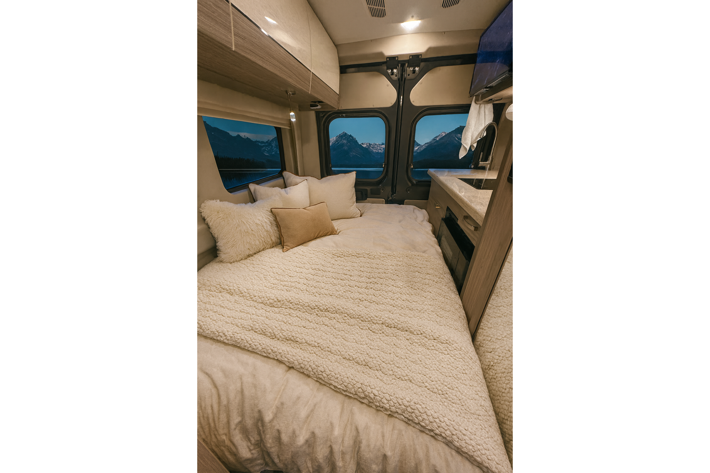 2023 Jayco Swift 20D Luxury Class B Pop-Top with Starlink Wifi