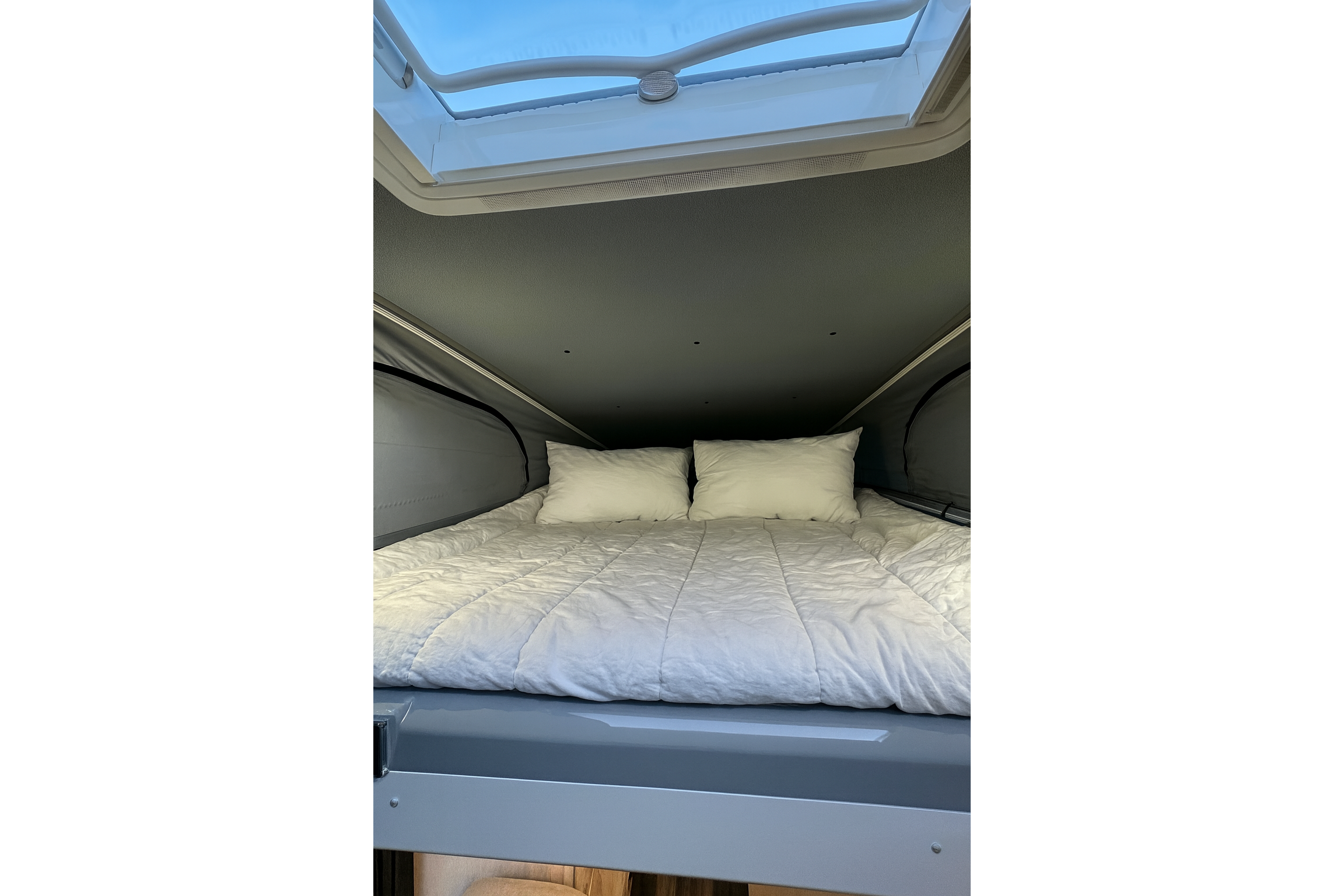 2023 Jayco Swift 20D Luxury Class B Pop-Top with Starlink Wifi