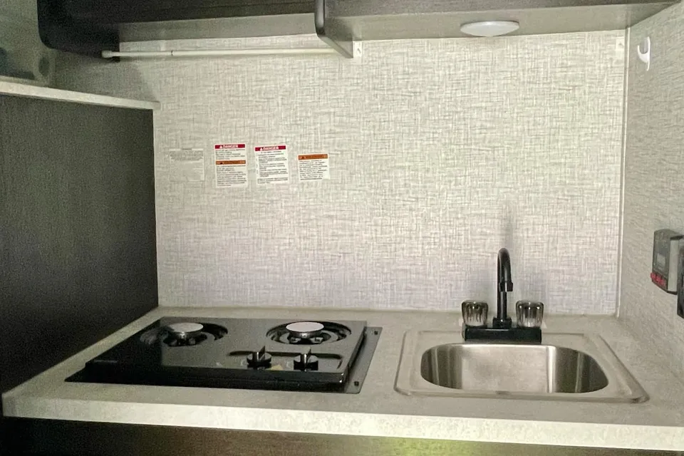 BraxtonCreek 17BH Mini-roulotte