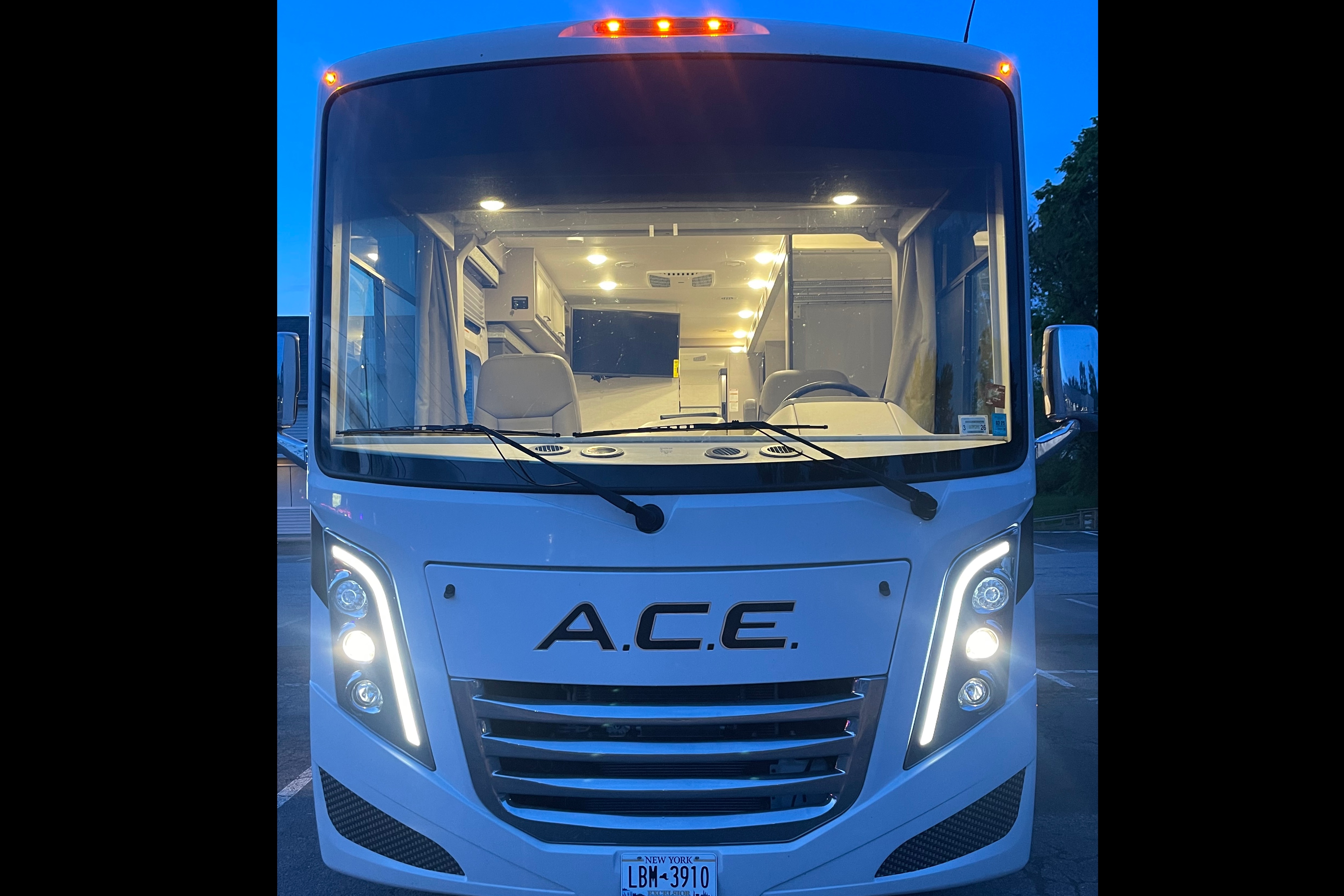 JCs Thor Motor Coach Ace Class A
