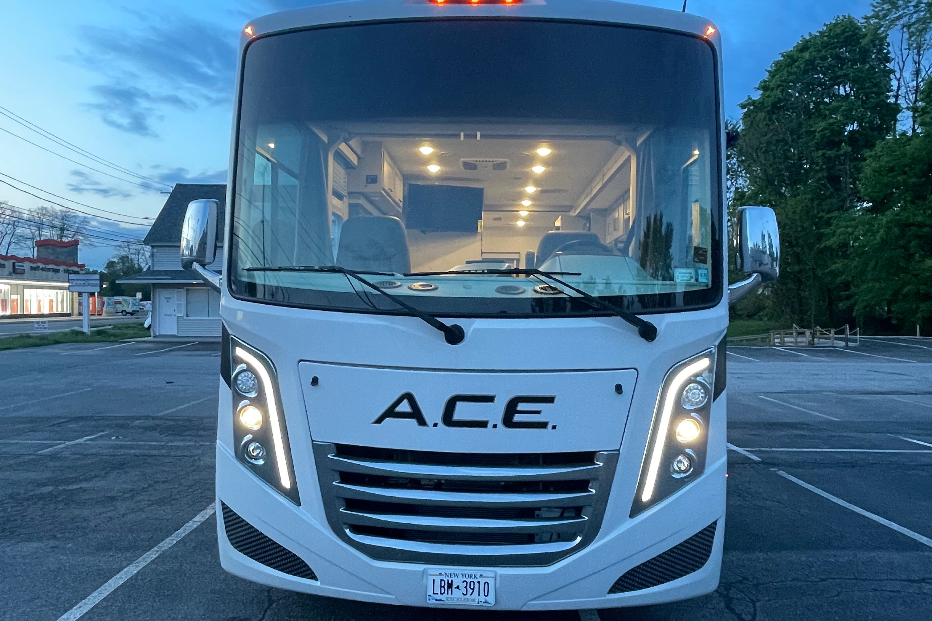 JCs Thor Motor Coach Ace Class A